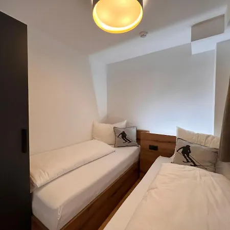 Kleines Bergblick 15 By Interhome Apartamento